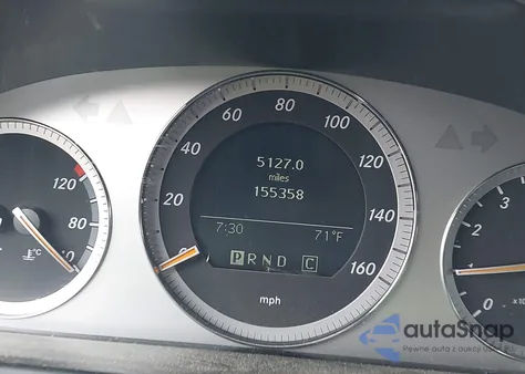 2008 Mercedes-Benz C 300 Luxury/Sport z USA, uszkodzony, nr VIN WDDGF54XX8F064031